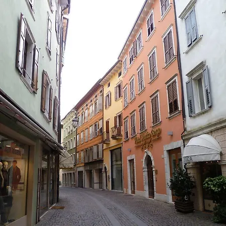 Via Fiume Apartment